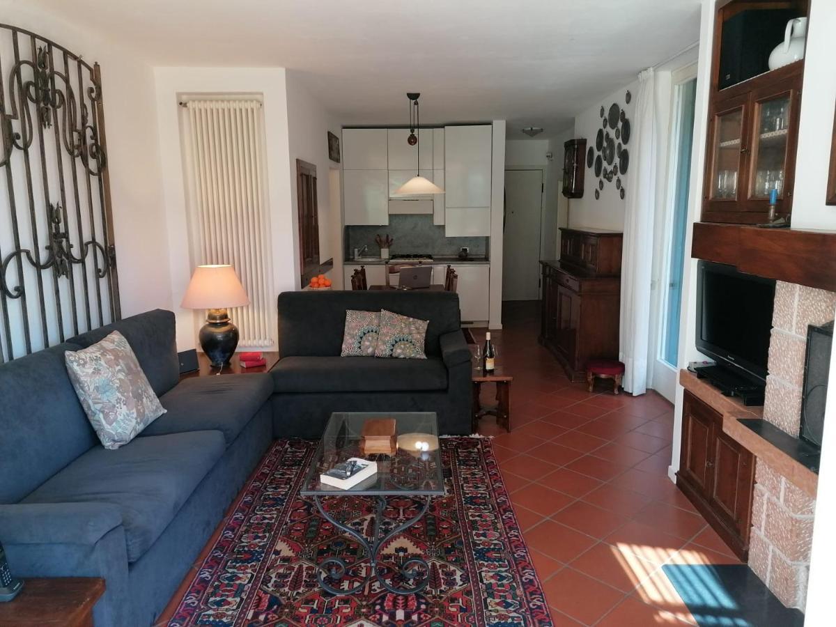 Appartamento In Villa Sul Garda Castion Veronese エクステリア 写真